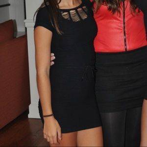 Bebe black body con dress